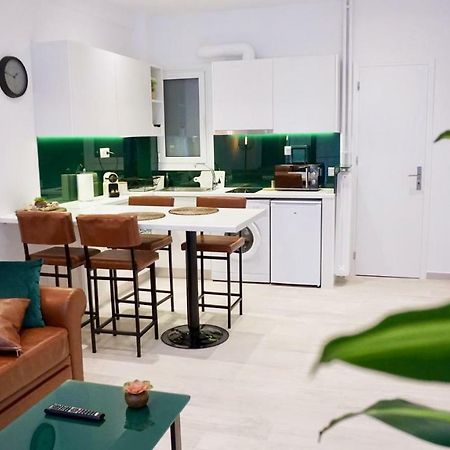 Industrial Style Studio In เอเธนส์ ภายนอก รูปภาพ